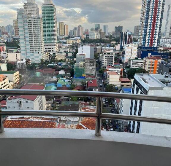 ホテル Birchtower Studio