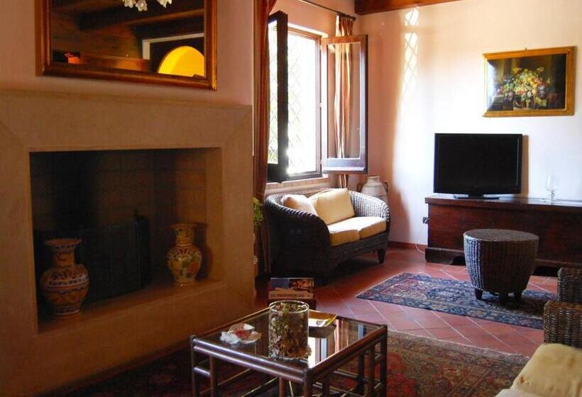 فندق Il Borghetto Beach Club Resort