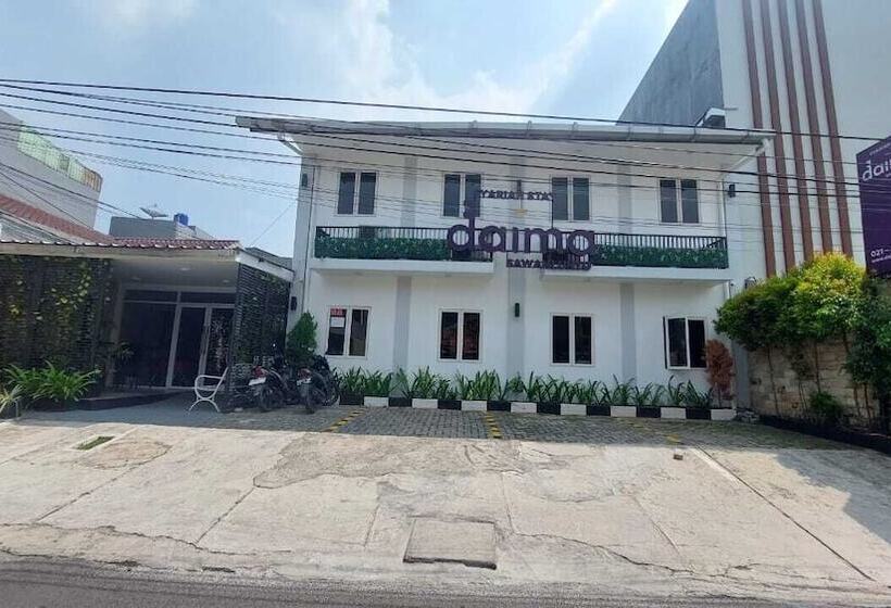 Отель Daima Stay Syariah Sawah Lunto
