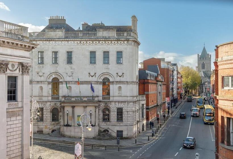 호텔 Dublin Castle Suites