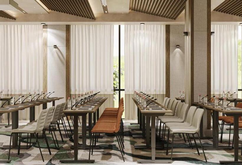 Отель Elite World Kuşadası