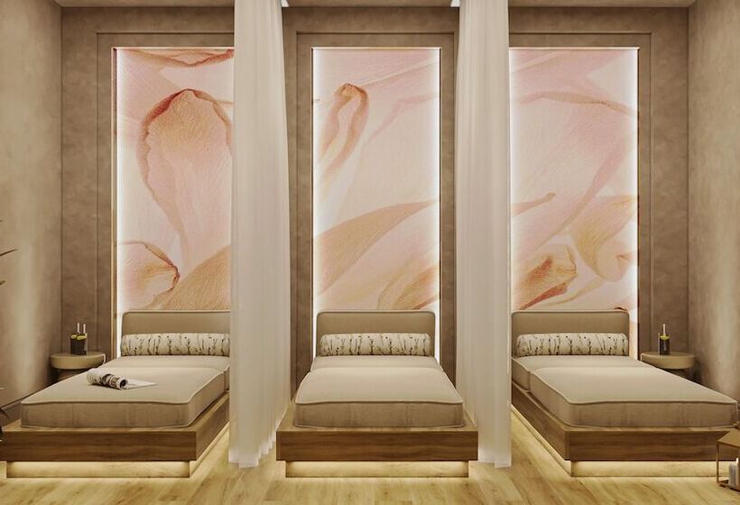 Отель Elite World Kuşadası