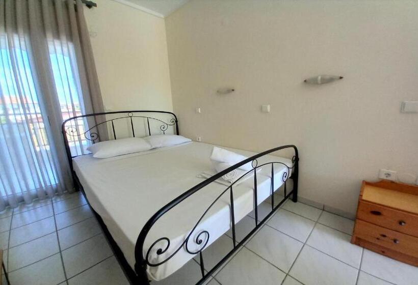 ホテル Halkidiki Greek Pride Themelis Studios