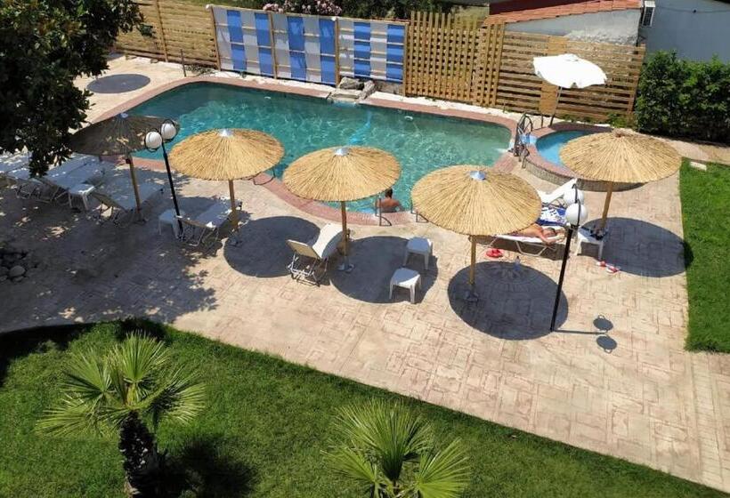 ホテル Halkidiki Greek Pride Themelis Studios