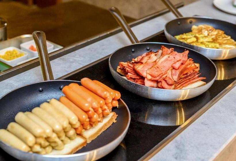 호텔 Hampton By Hilton Dongguan Central Plaza