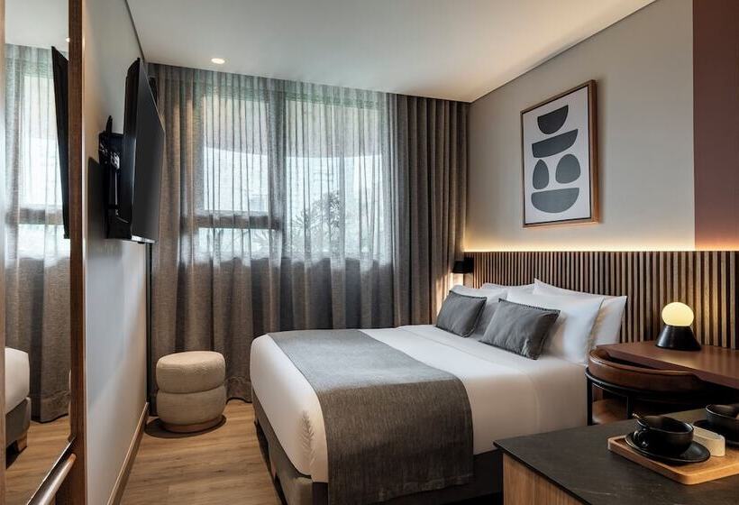 בית מלון כפרי Heiss