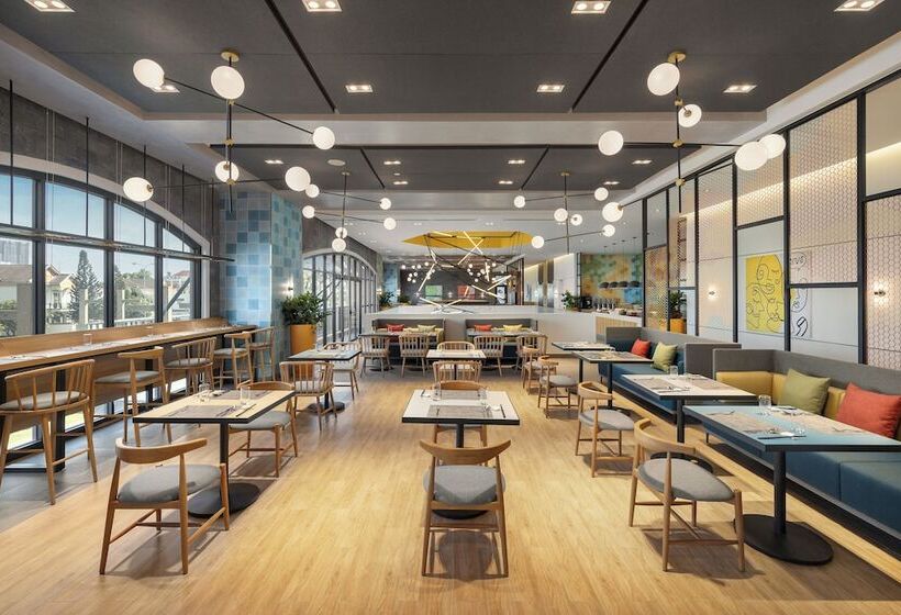 هتل Hiive By Fusion Binh Duong