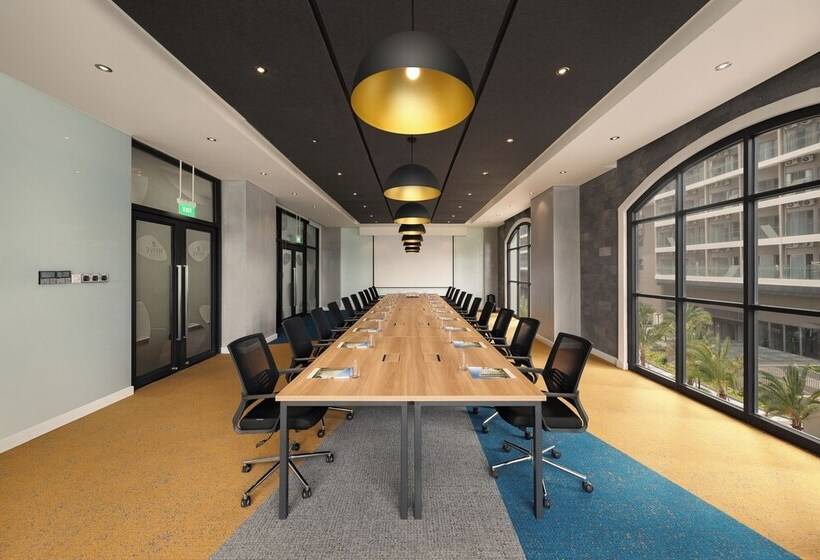 هتل Hiive By Fusion Binh Duong