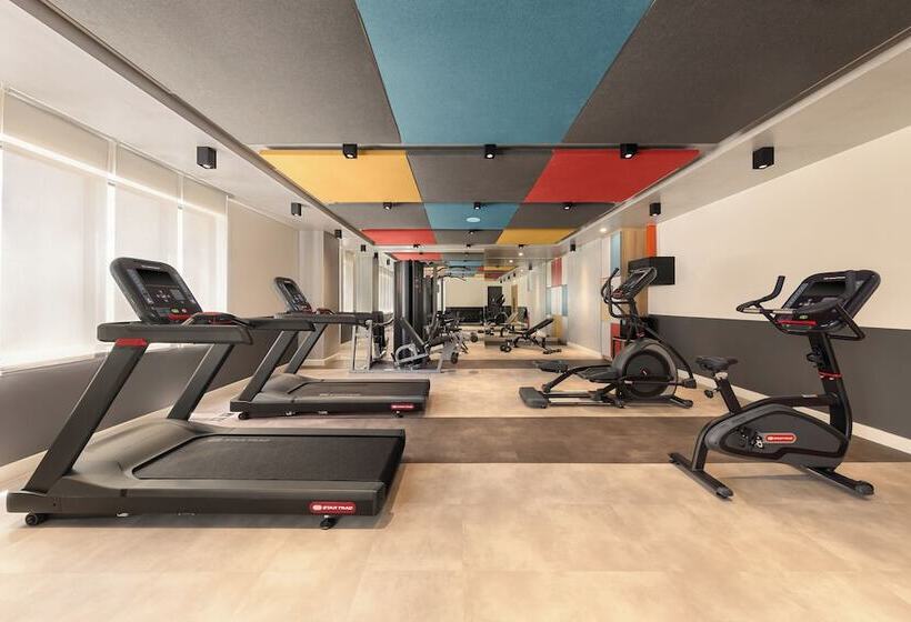 هتل Hiive By Fusion Binh Duong