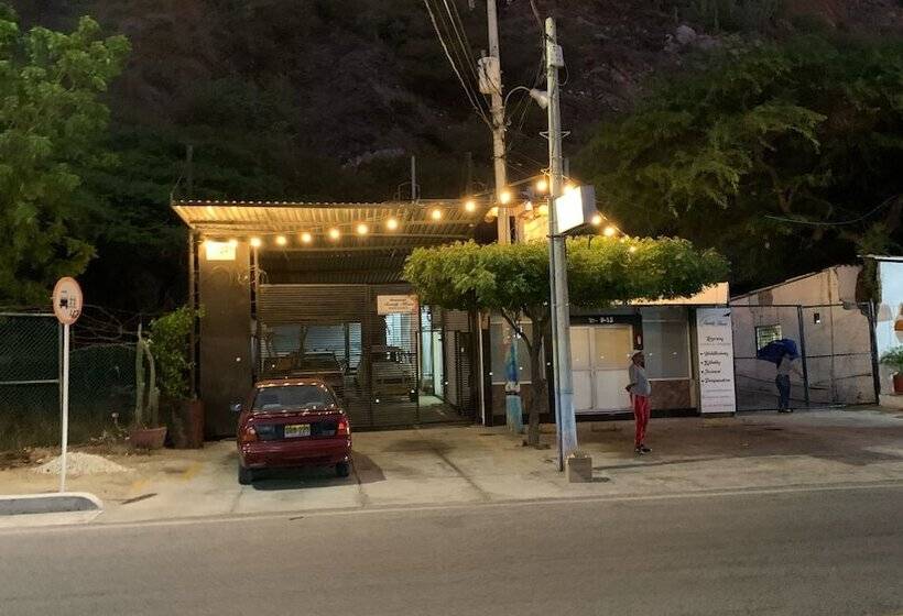 ホテル Family House Rodadero