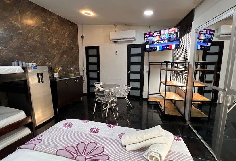 ホテル Family House Rodadero