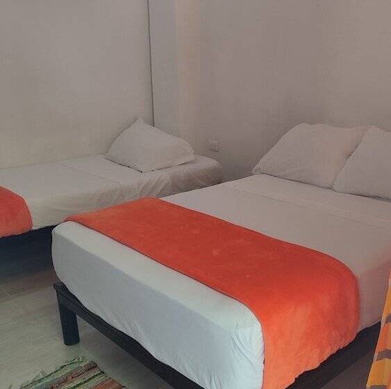 ホテル Family House Rodadero