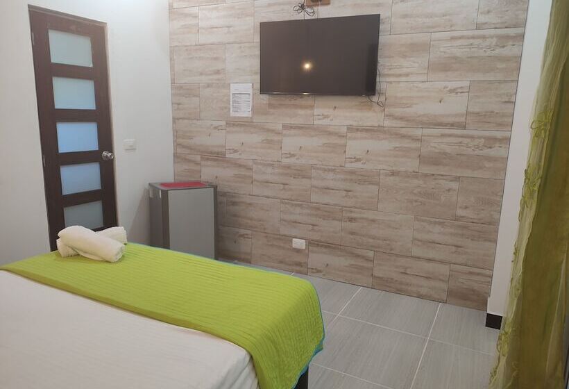 ホテル Family House Rodadero