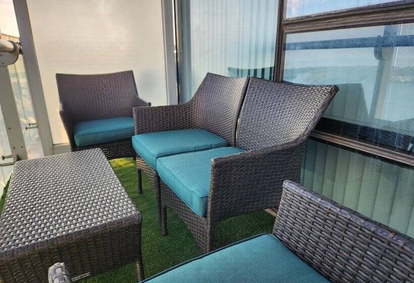 酒店 Ihost Suites Downtown Toronto