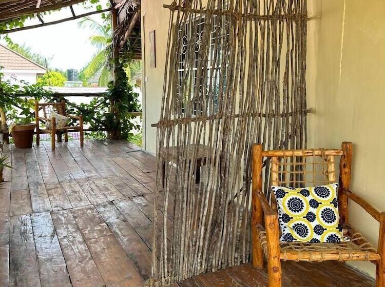 בית מלון כפרי Josh's Paradise