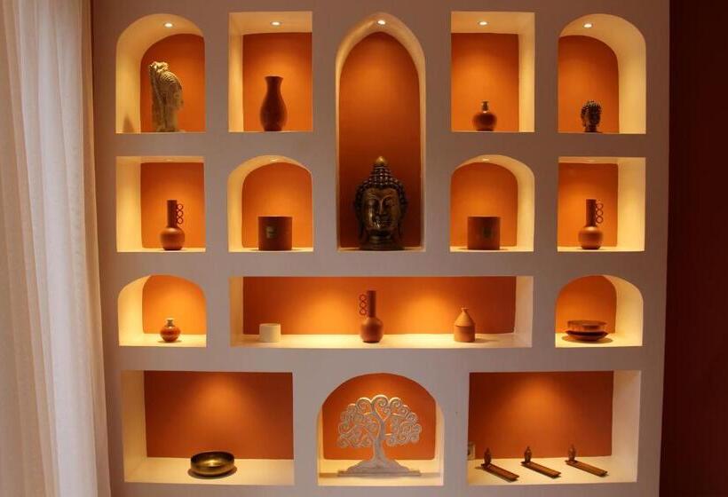 هتل Maison Kenoosha