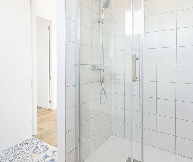 Отель Masia Can Rovira