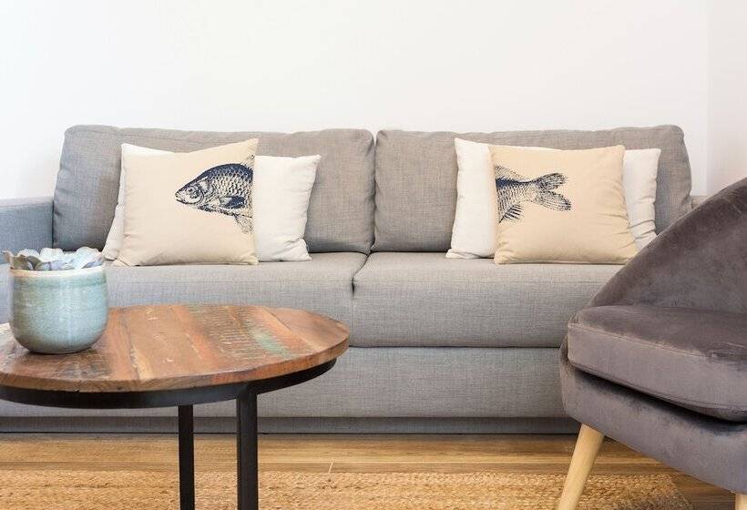 Отель Masia Can Rovira