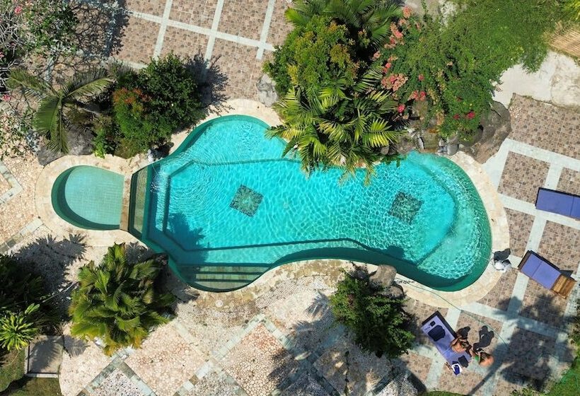 فندق Matahari Inn Kuta Lombok