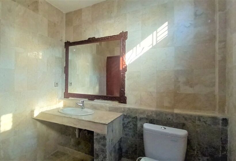 فندق Matahari Inn Kuta Lombok