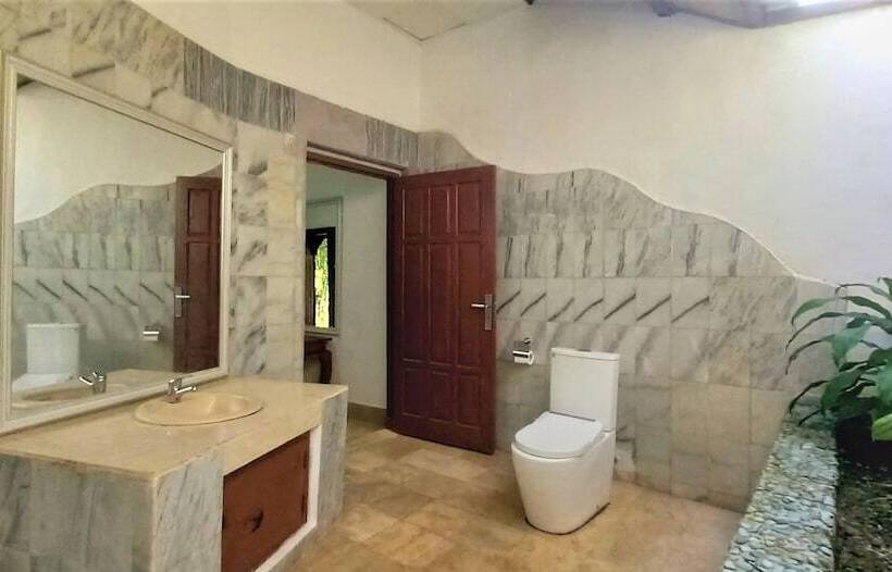 فندق Matahari Inn Kuta Lombok