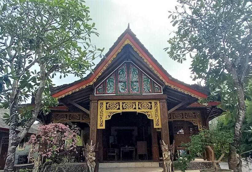 فندق Matahari Inn Kuta Lombok