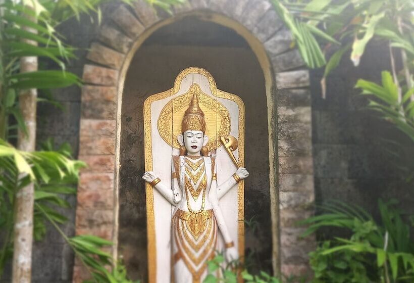 فندق Matahari Inn Kuta Lombok