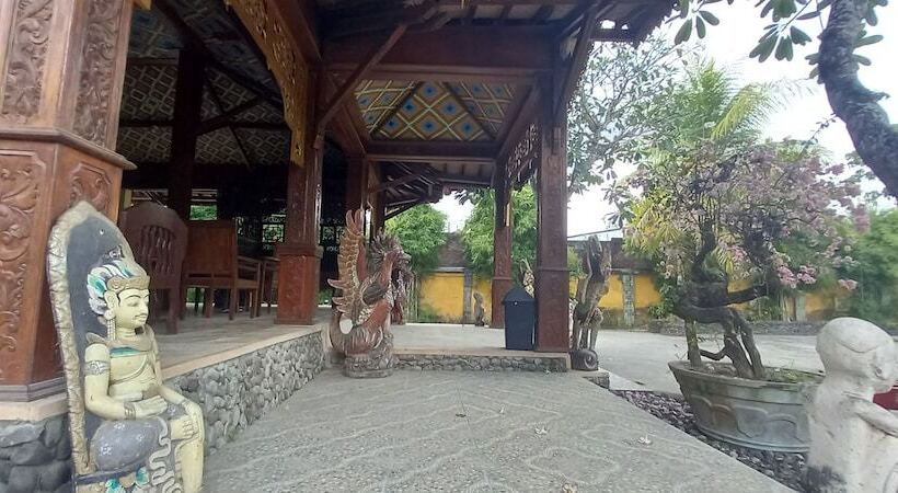 فندق Matahari Inn Kuta Lombok