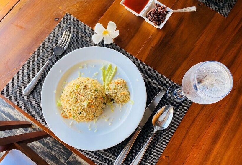 호텔 Mazarine Surf Suites