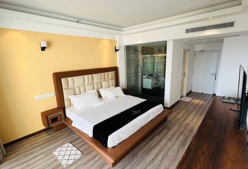 호텔 Mazarine Surf Suites