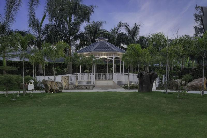 فندق Merak Resort Corbett