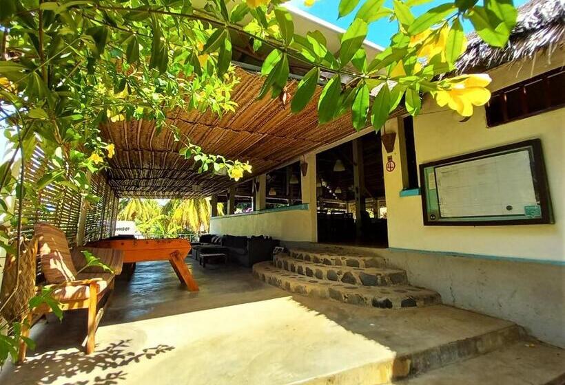 호텔 Moheli Laka Lodge