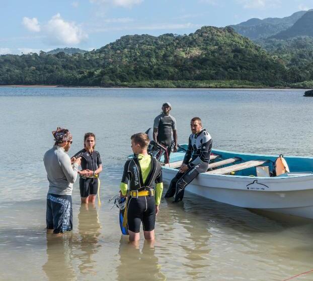 호텔 Moheli Laka Lodge