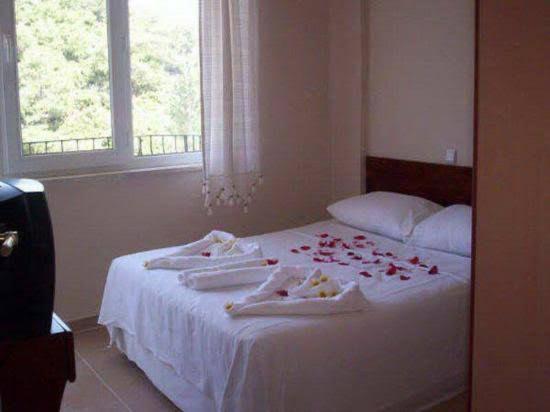 فندق New Golden Gate