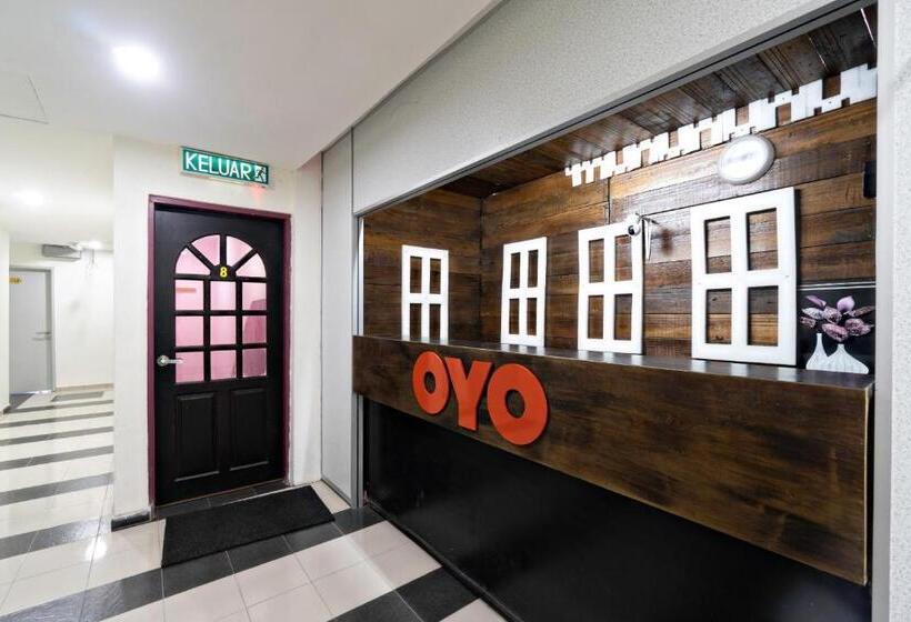 酒店 Oyo 89960 Manjung Inn