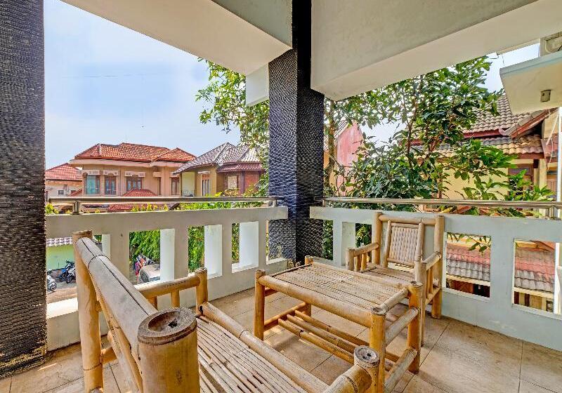 호텔 Oyo 91522 Candi Gebang Guesthouse