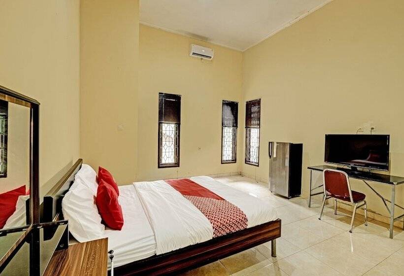 호텔 Oyo 91522 Candi Gebang Guesthouse
