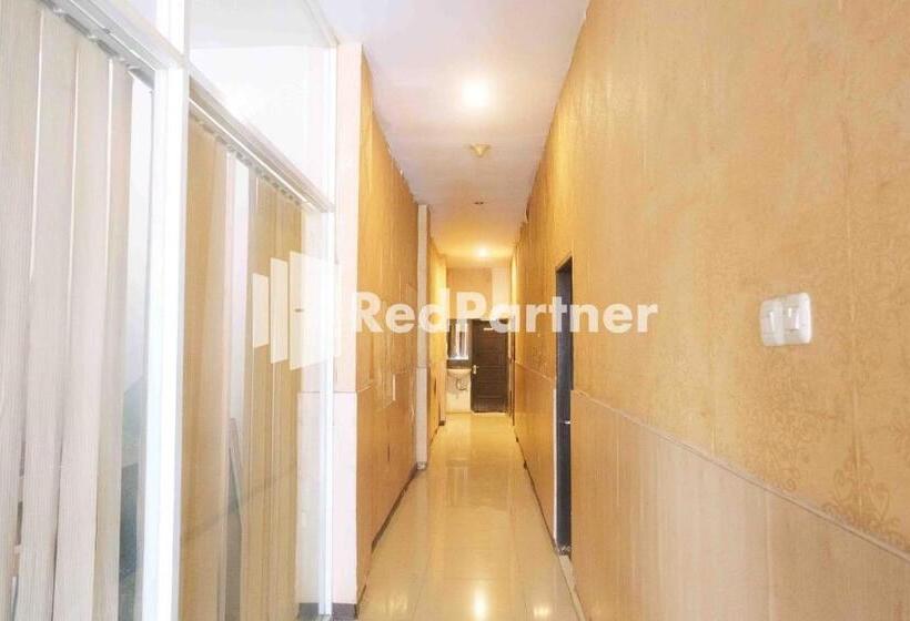 فندق Permata Makassar Mitra Reddoorz