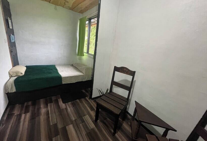 فندق Poas Volcano Rooms