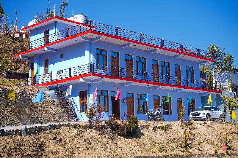 Отель Radha Gopal Royal Homestay