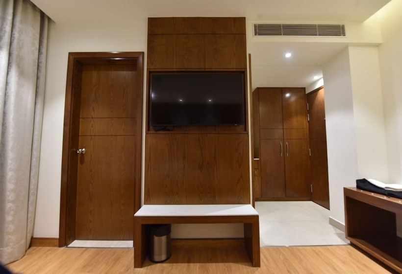 酒店 Rama Continental