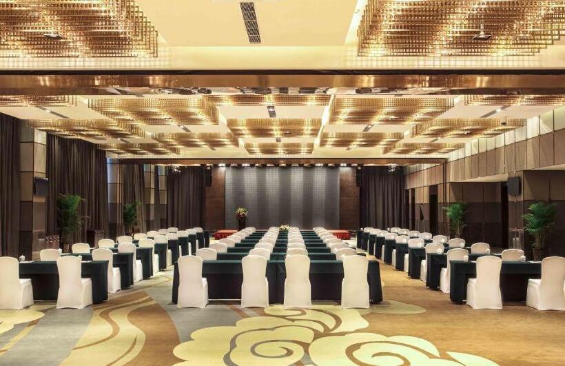 Hotel Ramada Plaza By Wyndham Xi An South