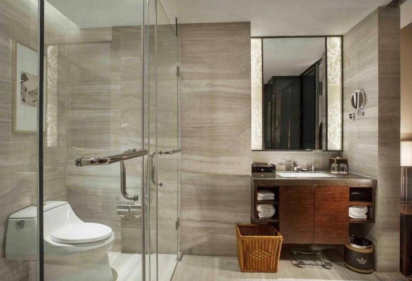 Hotel Ramada Plaza By Wyndham Xi An South