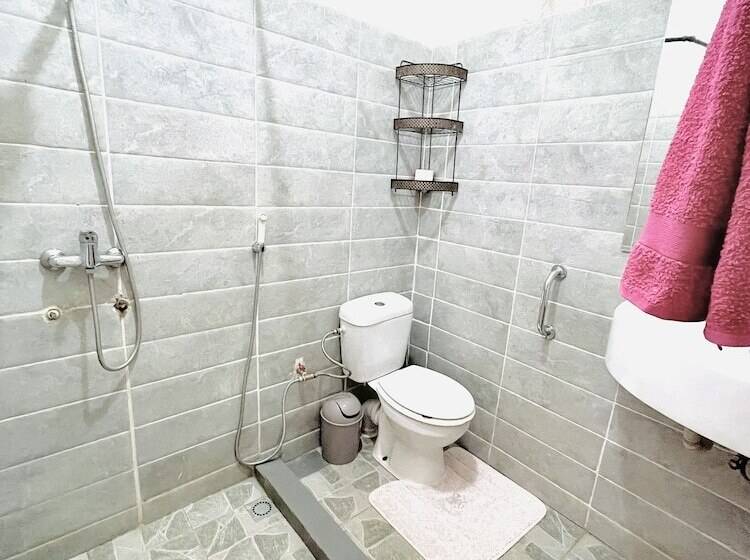 בית מלון כפרי Regina Lodge