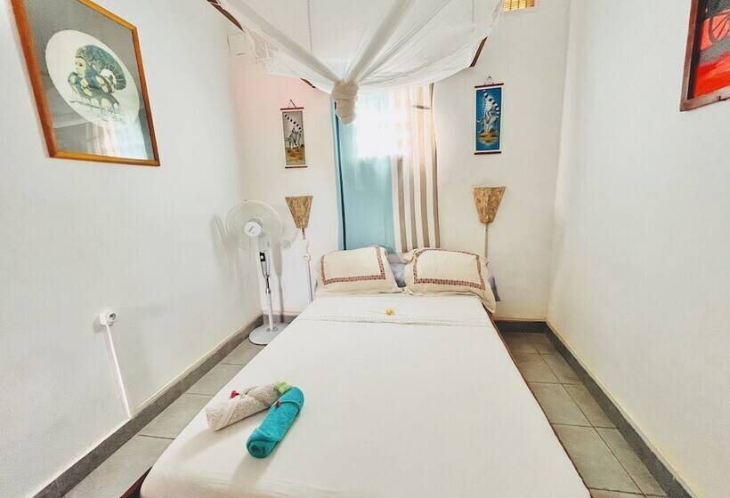 בית מלון כפרי Regina Lodge