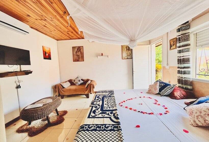 בית מלון כפרי Regina Lodge