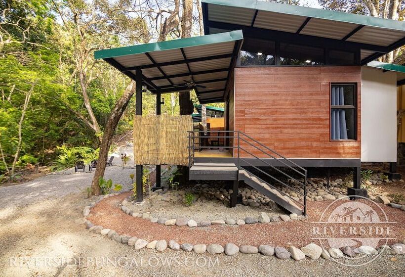 Отель Riverside Bungalows