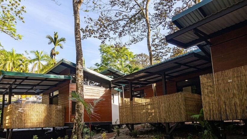 Отель Riverside Bungalows