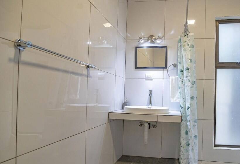 Отель Riverside Bungalows