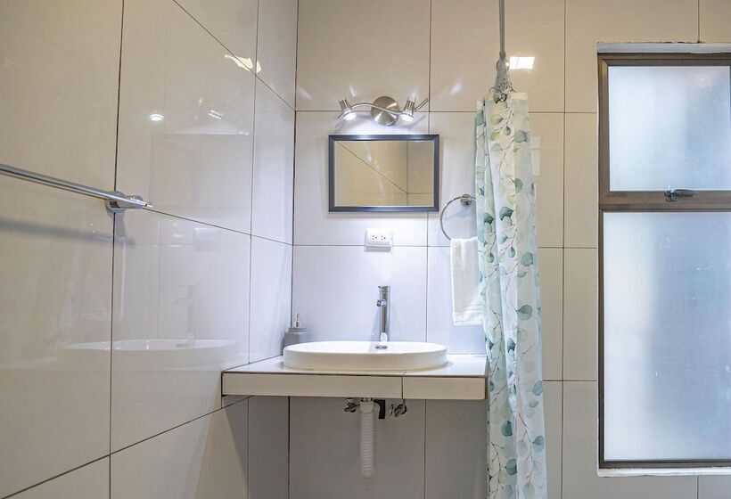 Отель Riverside Bungalows